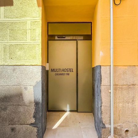 Multi Hostel Calvario マドリード エクステリア 写真