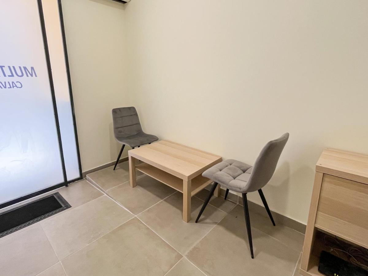 Multi Hostel Calvario マドリード エクステリア 写真