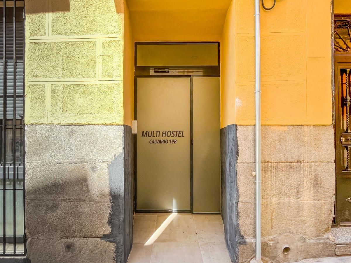 Multi Hostel Calvario マドリード エクステリア 写真